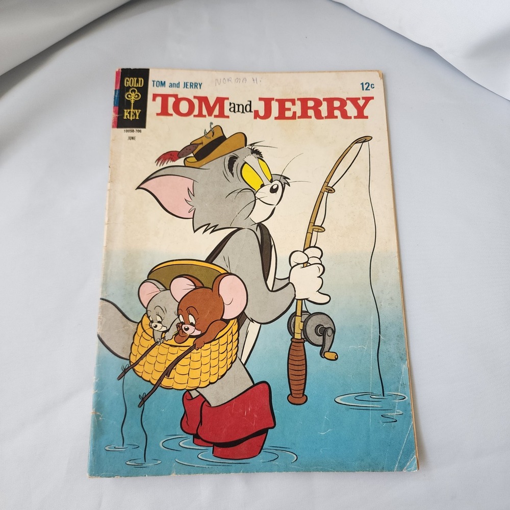 Tom and Jerry #236 Comic Book Gold Key Vintage 1967 Fishing Cover FN Rare B&B